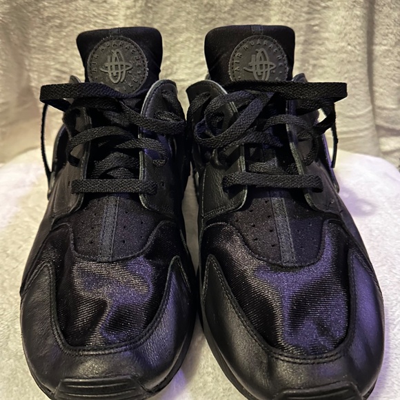 Nike Huarache - Black, Sz.15 - Picture 3 of 4